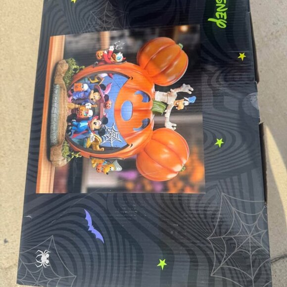 Disney Mickey and Friends Halloween Pumpkin House with Lights and Music🎃 2025 - Picture 3 of 3